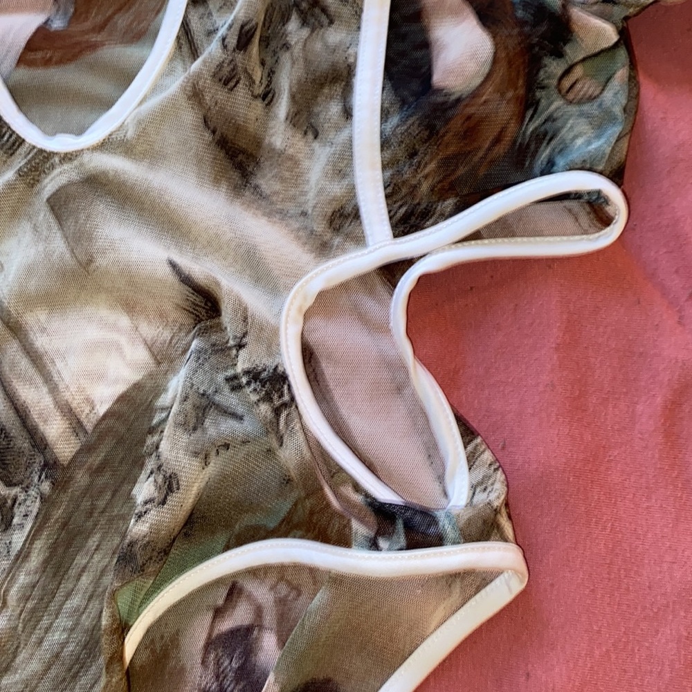 2 PIECE MESH GREEK PRINT SET - Picture 3 of 7